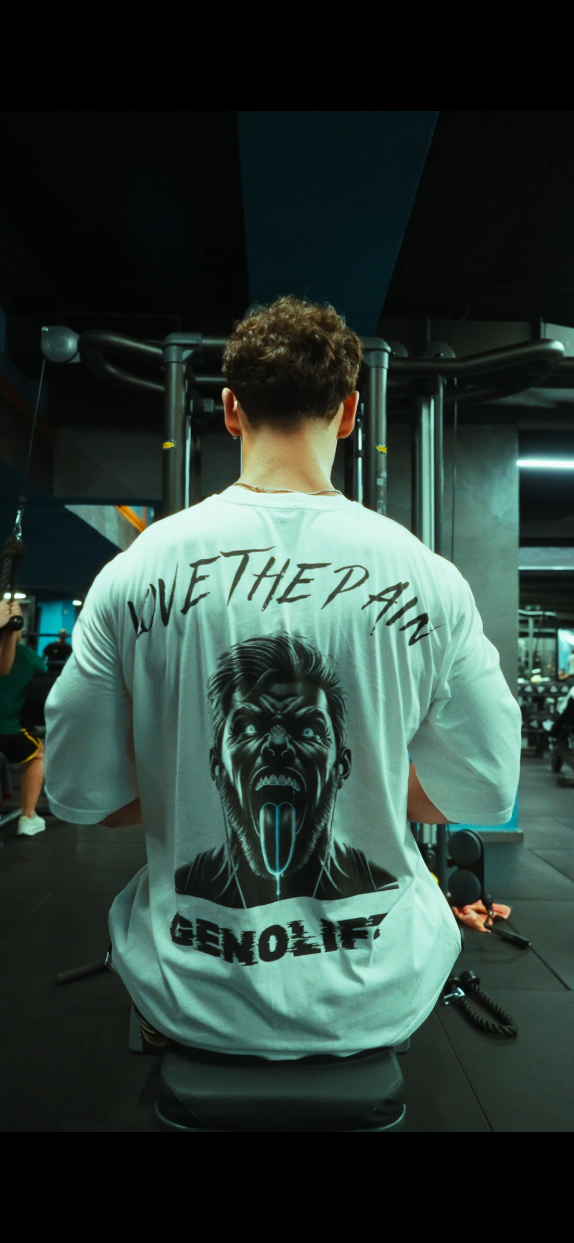 T-shirt oversize "LOVE THE PAIN"